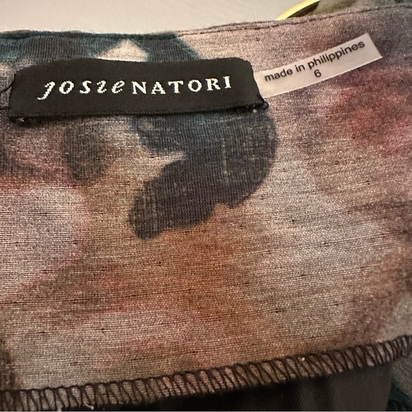 Josie Natori muted‎ watercolor floral dress. Size 6. EUC - Picture 6 of 10